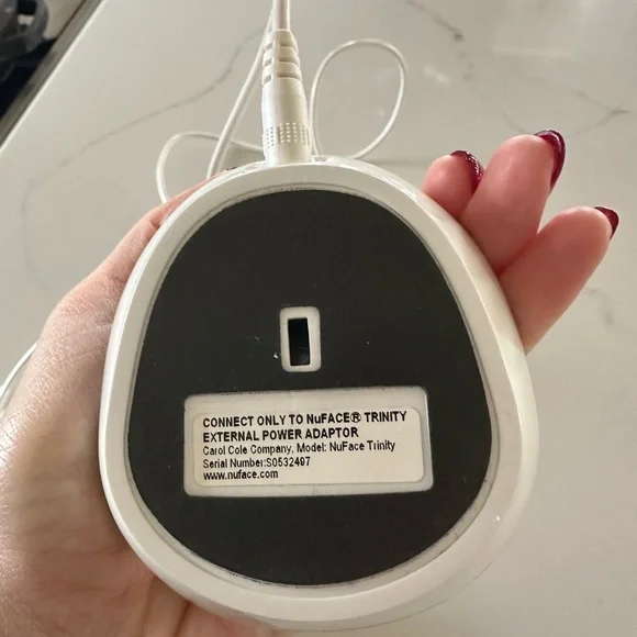 NuFace Trinity Pro Microcurrent Device